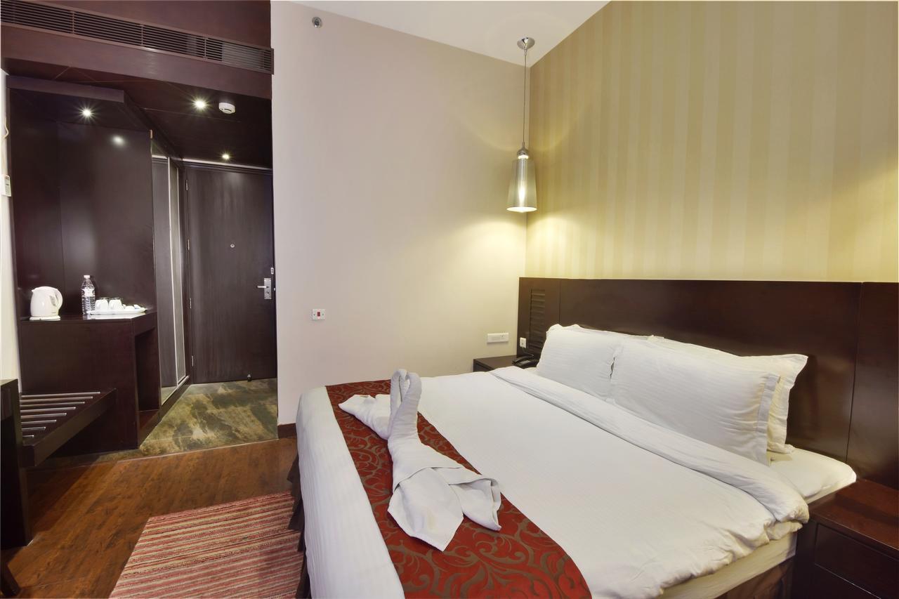 Five Elements Hotels Delhi- North Avenue Yeni Delhi Dış mekan fotoğraf