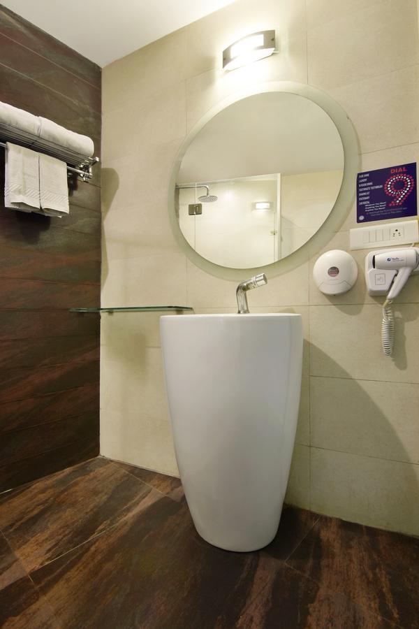 Five Elements Hotels Delhi- North Avenue Yeni Delhi Dış mekan fotoğraf